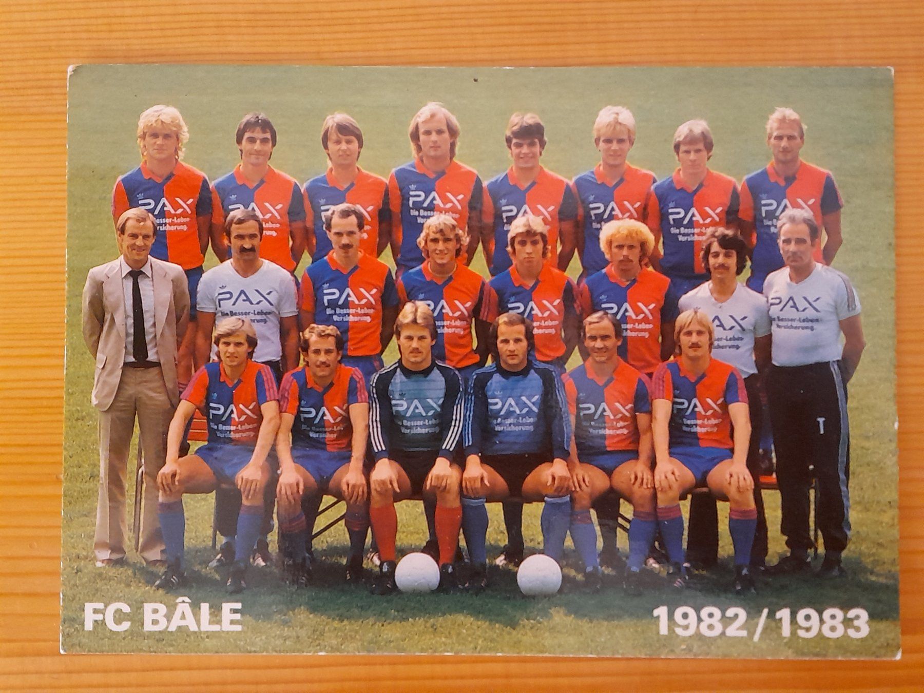 Foto & Immagini: FC Basel 1982/1983 Mannschaftskarte – Usato da binningen venduto da bergen00