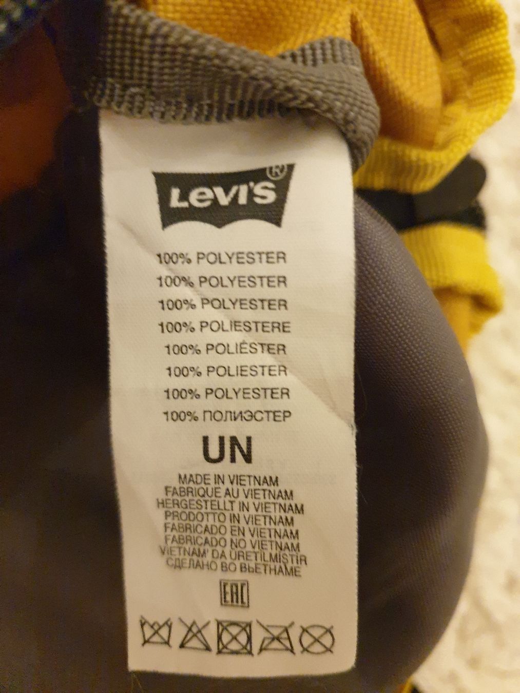 Levi's Borse: Sac banane Levi's jaune moutarde, unisexe, polyester – Usato da Neuchâtel venduto da Verenas12 2