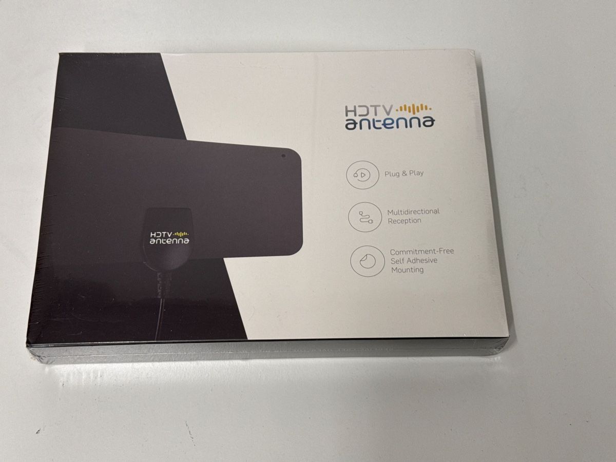 Radiocomunicazione: HD TV Antenne – Nuovo e nell'imballaggio originale da Pfäffikon SZ venduto da ELMAdiscount