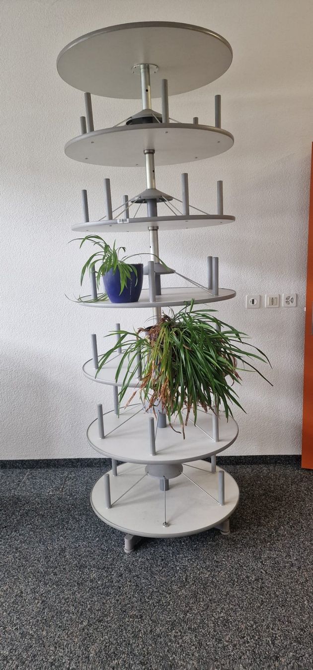 Scaffali: Ordner-Drehsäule – Usato da Lommiswil venduto da eltec-mehring.ch