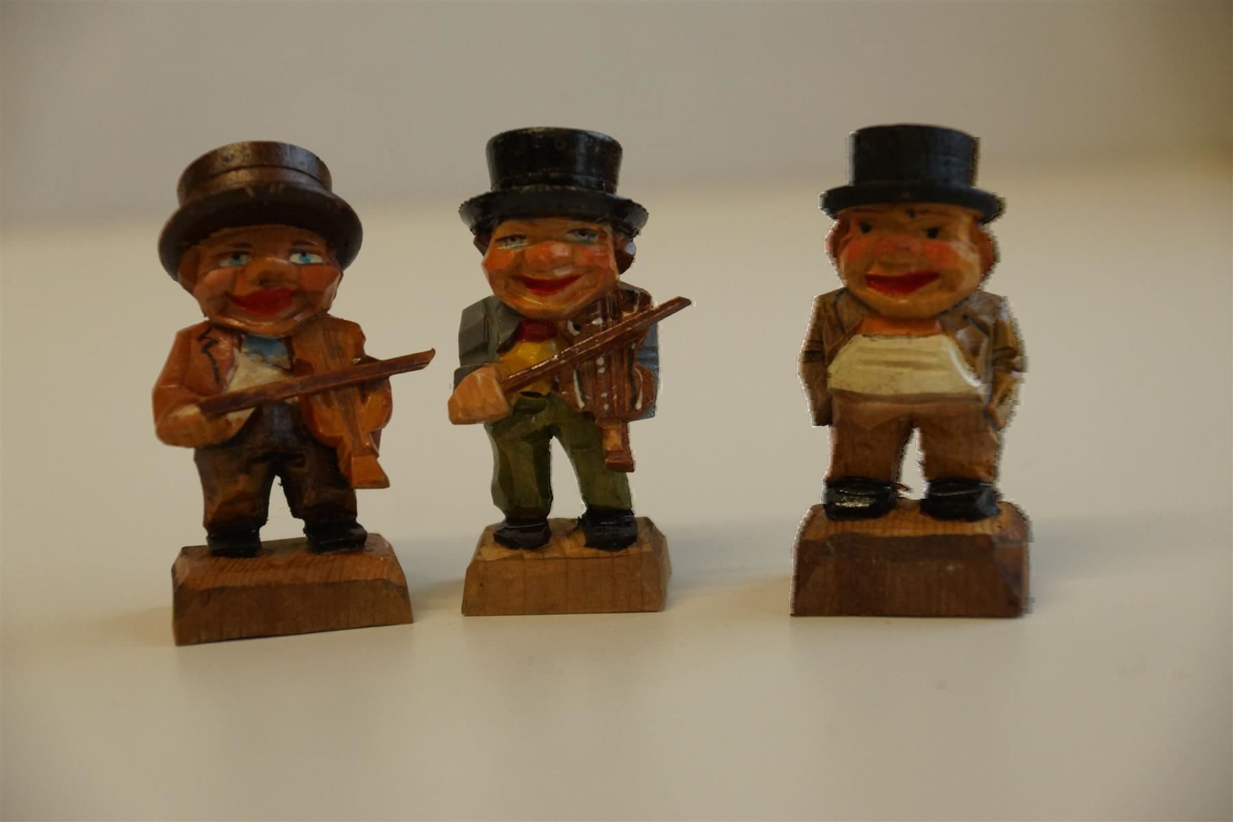 Sculture & Statue: Musiker, geschnitzt – Nuovo e nell'imballaggio originale da Brienz BE venduto da P.Edelweiss