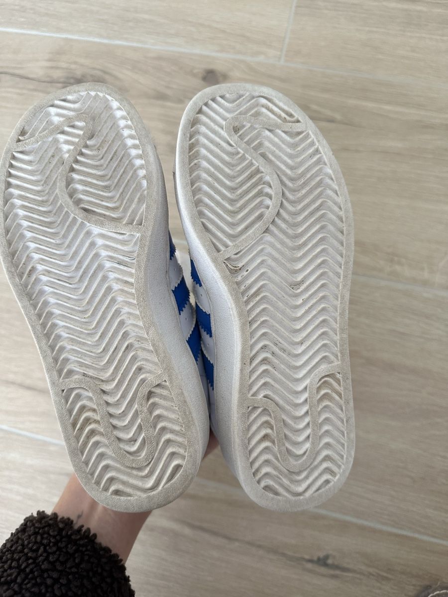 Adidas Chaussures hommes: Adidas Superstar pointure 30 – D'occasion à Wohlenschwil par Raptor2310 4