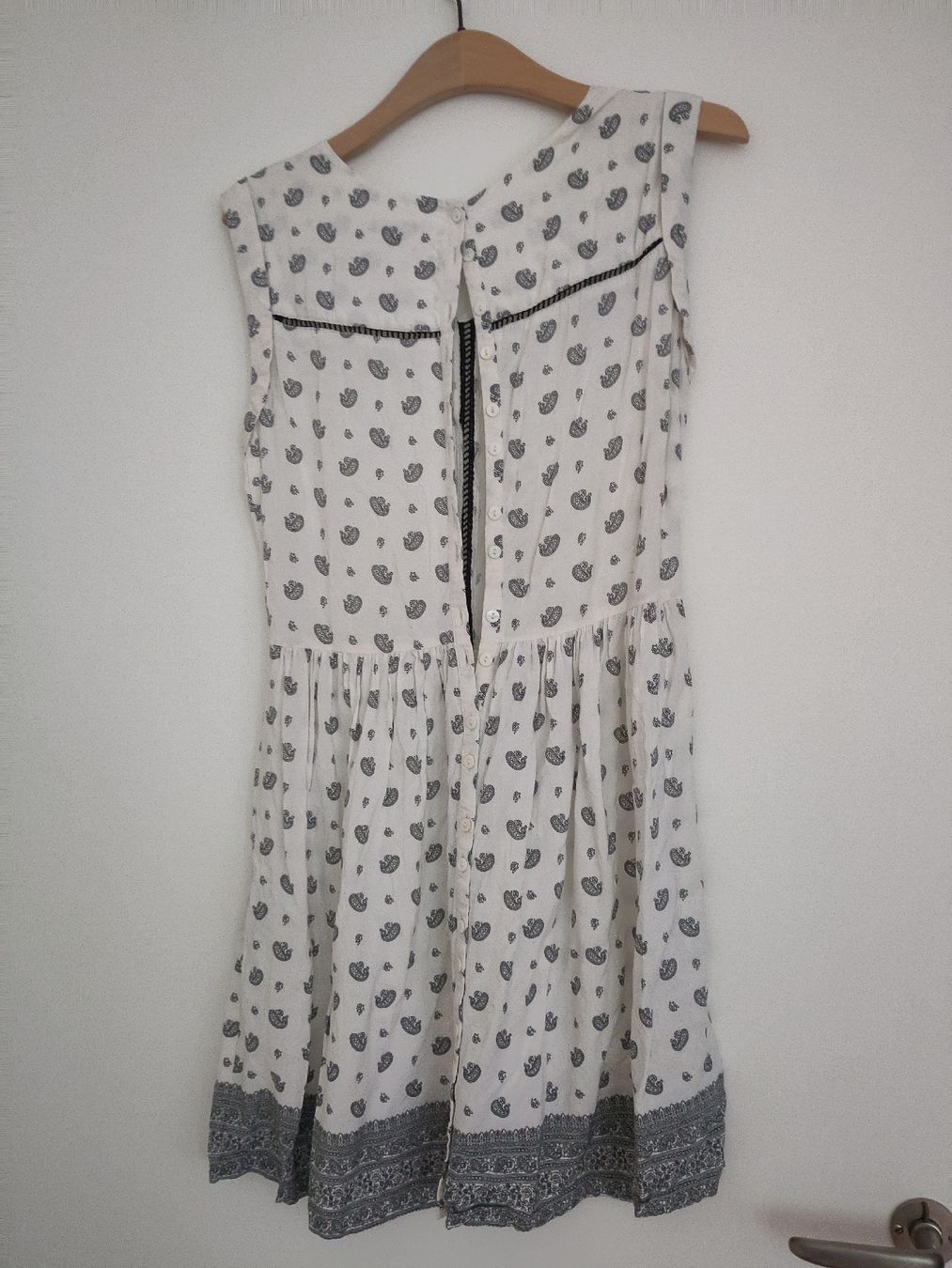 Lots de vêtements: Verschiedene Sommerkleider – D'occasion à Zürich par Seleine 2