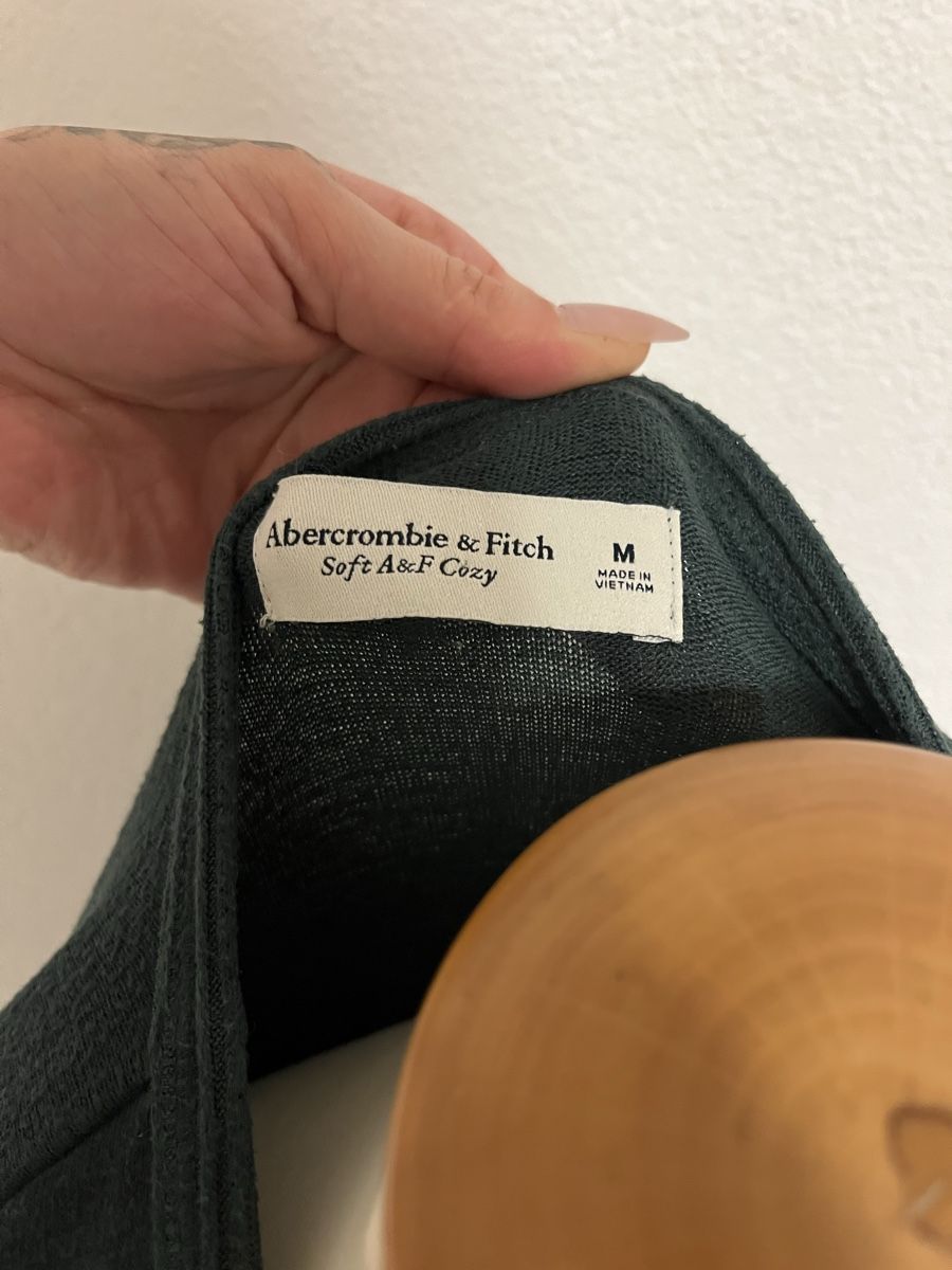 Abercrombie T-shirts: Abercrombie & Fitch Soft Dunkelgrün Gr. M – D'occasion à Thalheim par karmabis_ 5