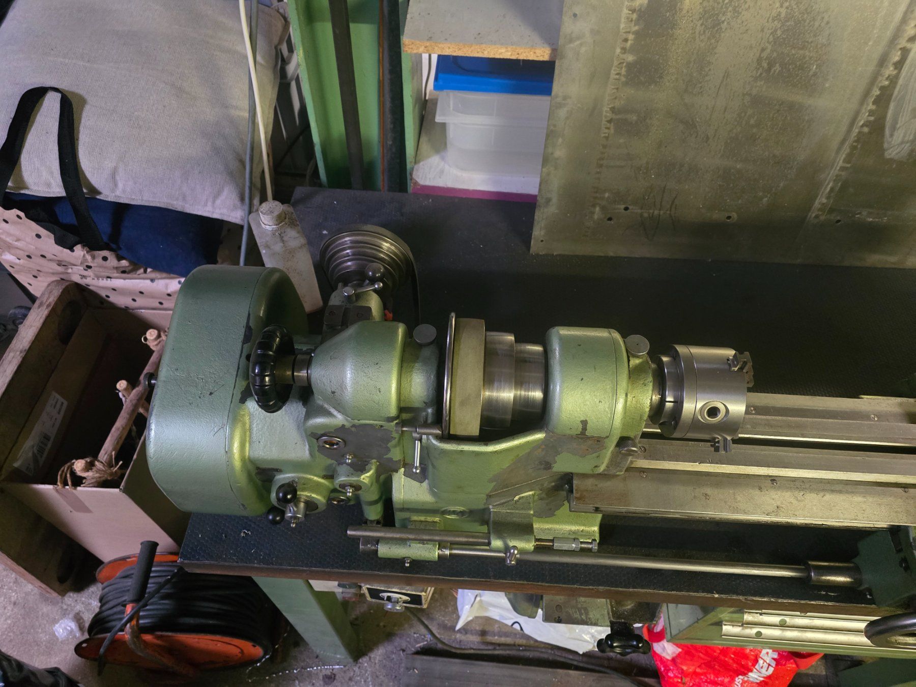 Schaublin Tutte le macchine: Tour Schaublin 102 avec vis mère – Usato da La Chaux-de-Fonds venduto da v.vaucher 3