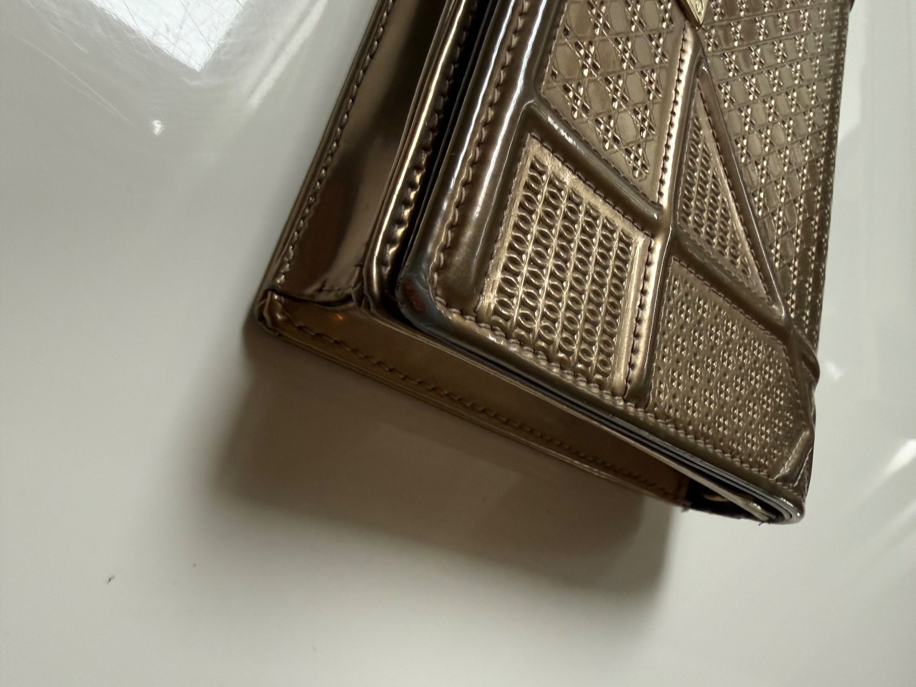 Dior Taschen für Damen: Wallet on Chain Diorama – Gebraucht aus Kilchberg ZH von rac_q8jf 2