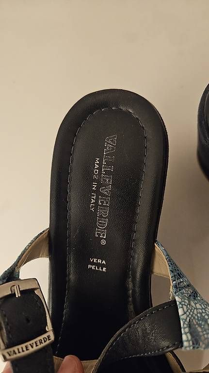 Scarpe da donna: Valleverde platform highheels 41 – Usato da Basel venduto da kai_2d7g 3