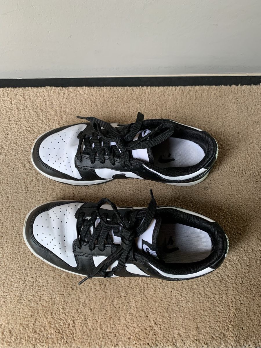 Nike Chaussures hommes: Nike Dunk Low Panda, Gr. 40.5 – D'occasion à Meilen par Tulipanorosso 1