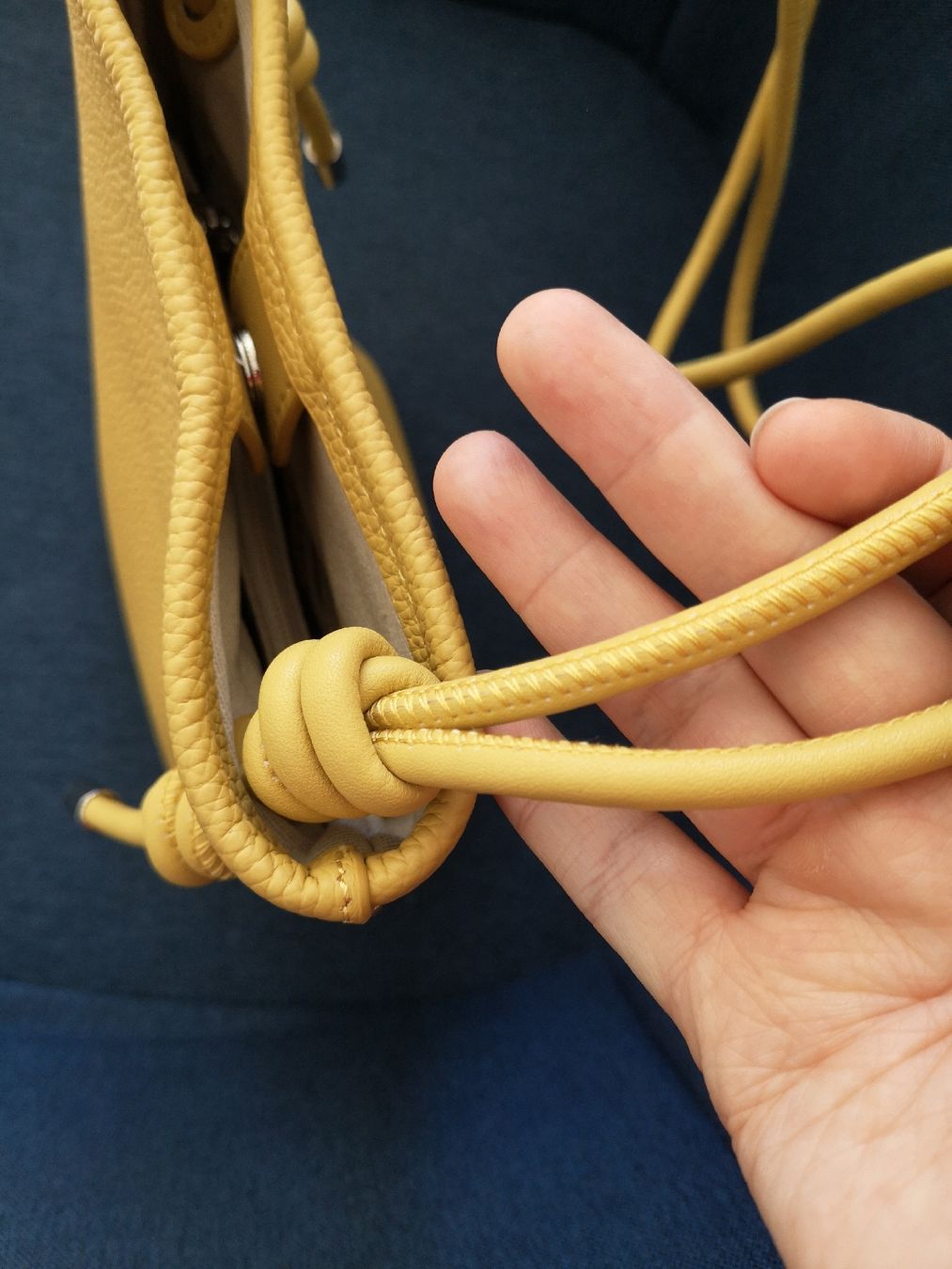 Borse da donna: Hochwertige Rind Leder-Tasche Neu – Nuovo e nell'imballaggio originale da Brig venduto da Tucan_52wm 4