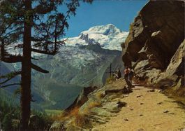 1977 AK Kapellenweg bei Saas Fee m. Feegletscher u. Alphubel