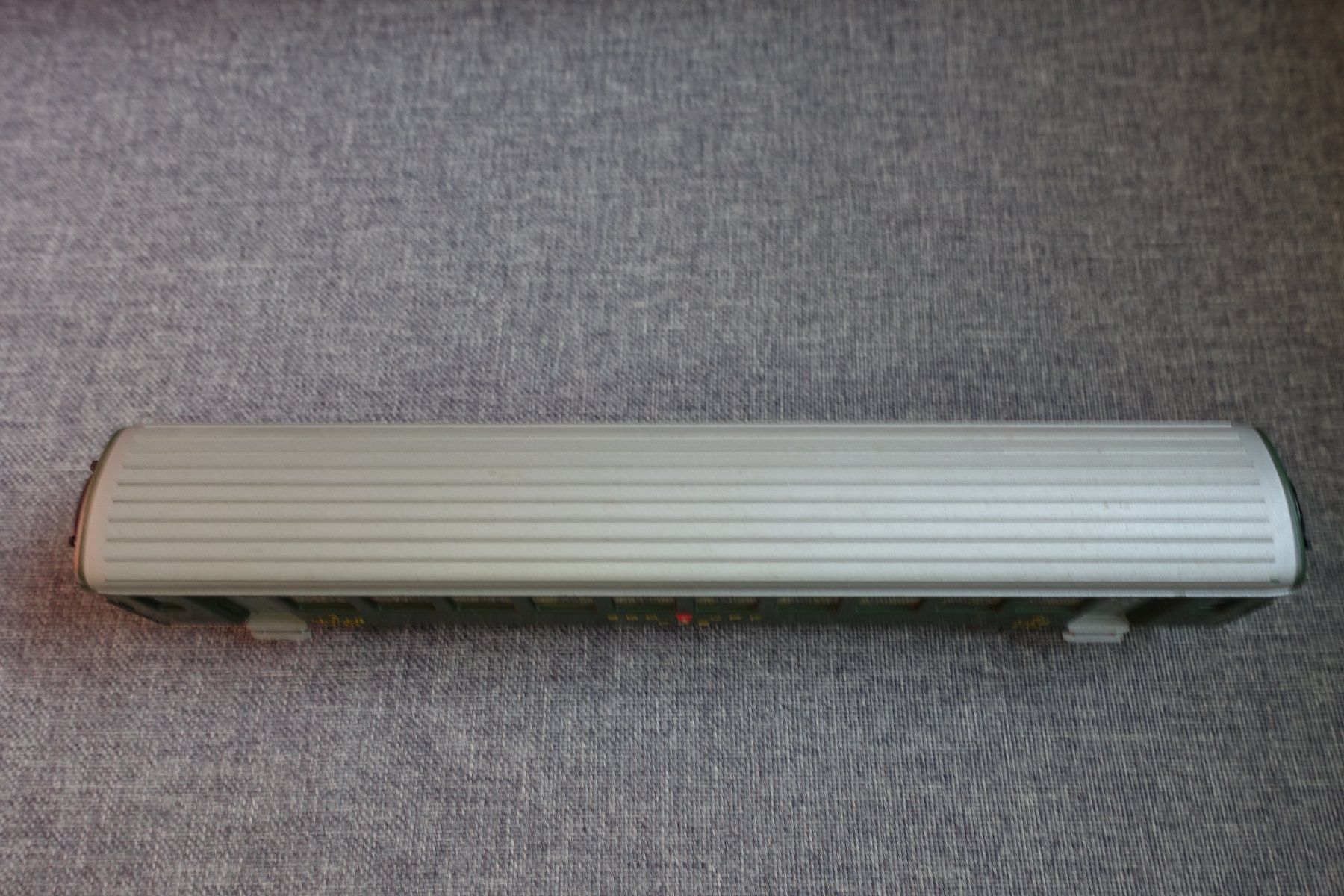 Kleinbahn Modellini di ferrovie: KLEINBAHN No. 381 SBB/CFF Einheitswagen 2. Klasse – Usato da Wallbach venduto da Sarrows 4