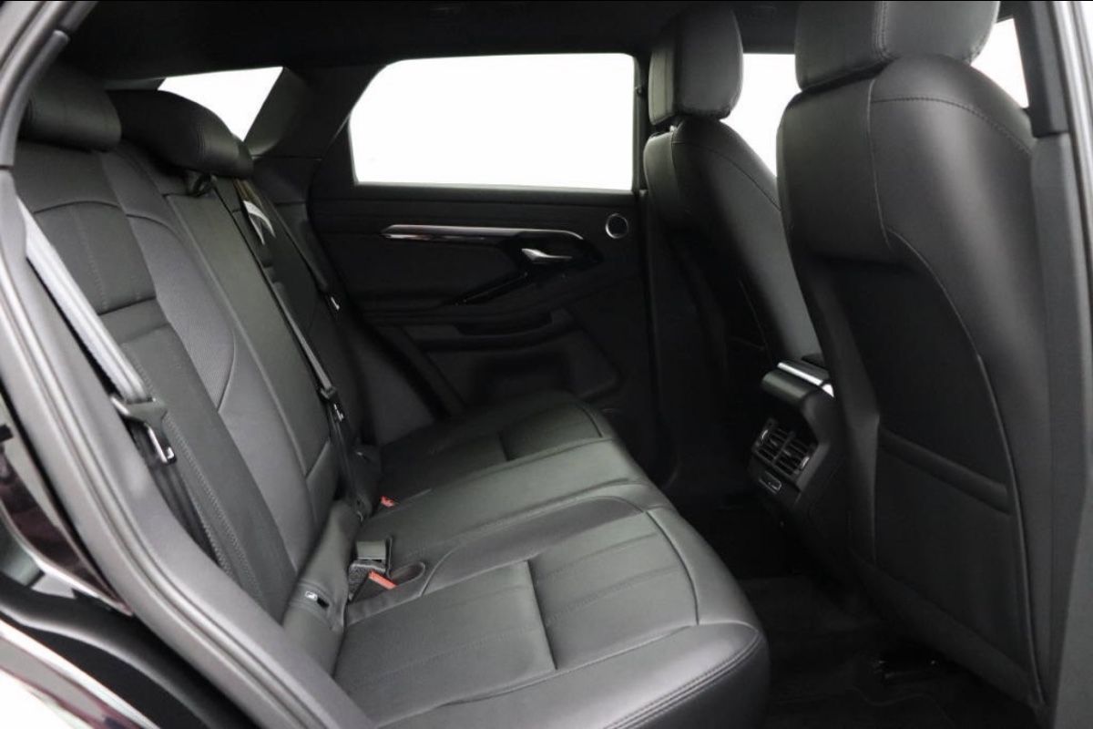 Land Rover Autos: Range Rover Evoque noir, P200 AWD, 92779 km – D'occasion à Genève par flo_f8r5 4