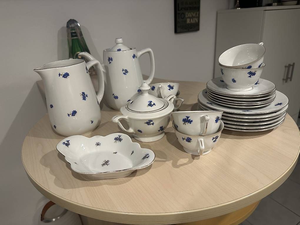 Geschirrsets: Vintage Kaffeeservice  Langenthal – Gebraucht aus Füllinsdorf von Neewmi 1