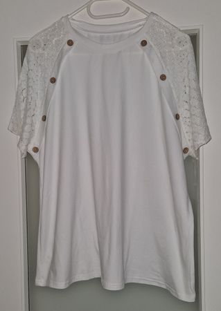 tshirt pour femme XL (Neuf)