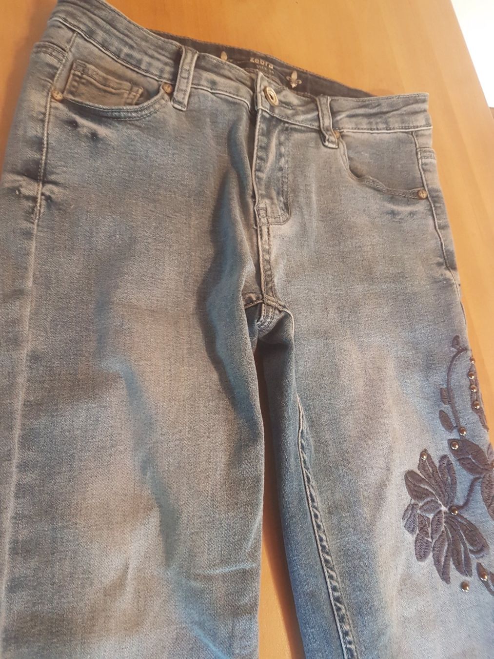 Zebra Jeans: Pantalon jeans taille 34 marque Zebra – Usato da Villiers venduto da san_jn5w 2