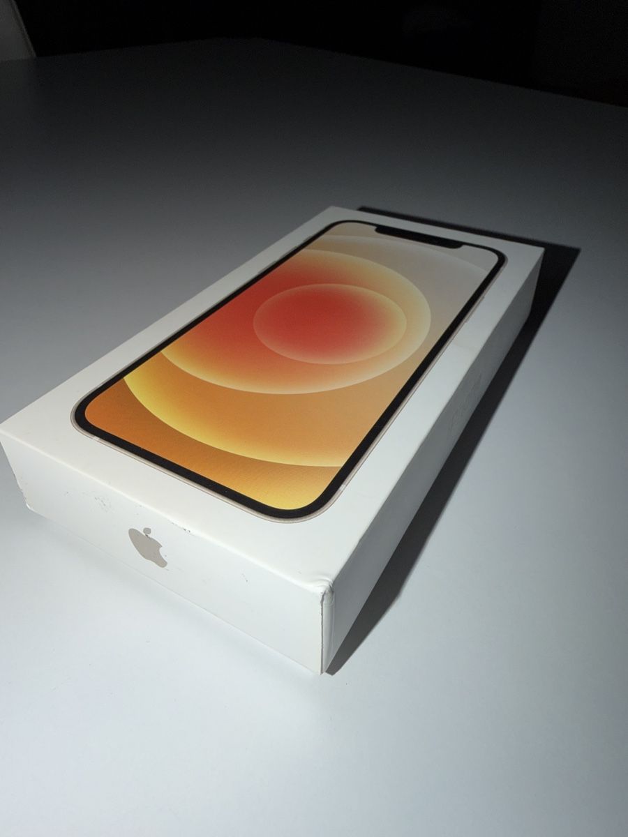 Apple Portables: IPhone 12 128GB – D'occasion à Bern par bur_qw8d 2