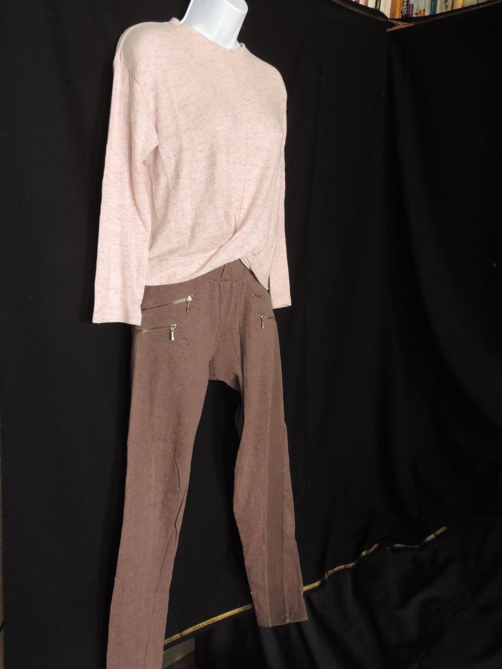 Lots de vêtements: 3 ensembles multi saison – D'occasion à Genève par Axelle333 7