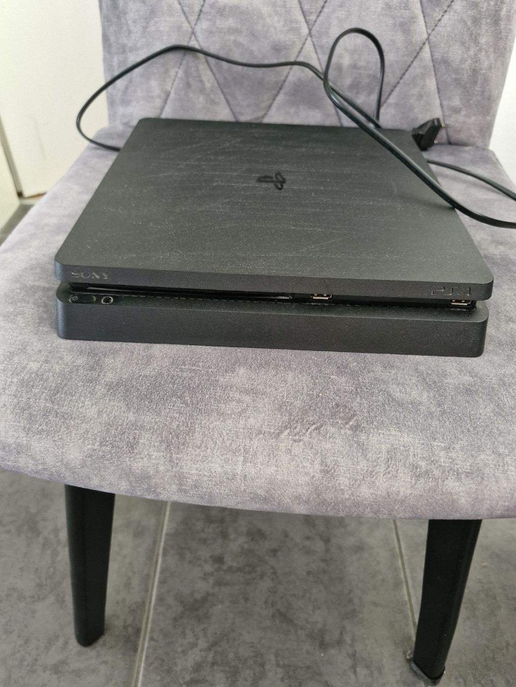 Sony Consoles: ps 4 – D'occasion à Zuchwil par silvermoon74 1