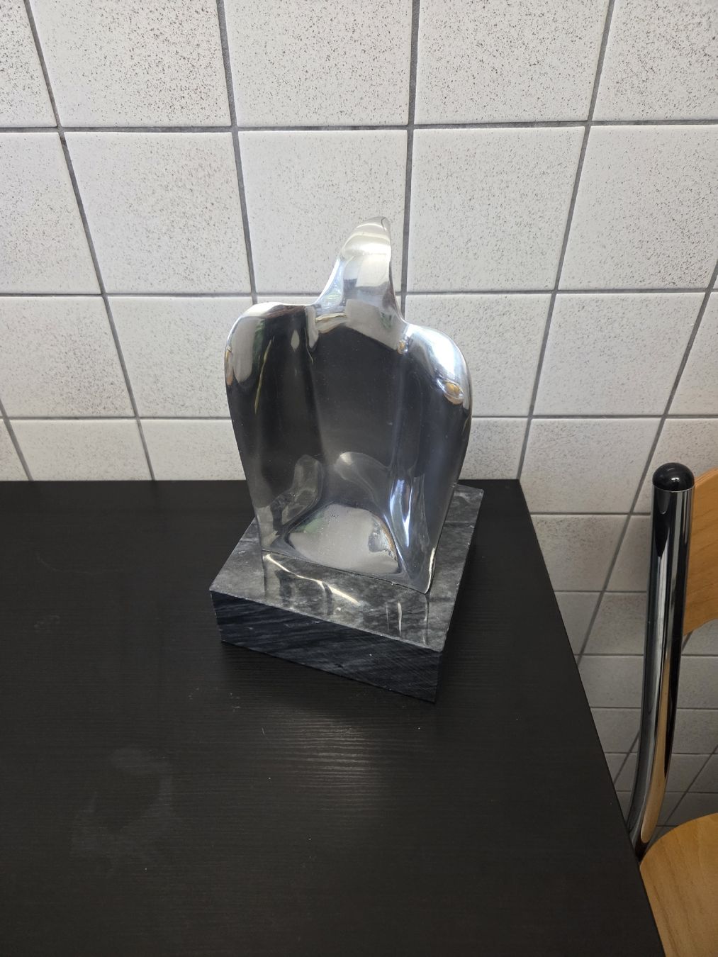 Skulpturen & Statuen: Figur Adler glänzend Marmorsockel  – Gebraucht aus Dietikon von Allegra34 6