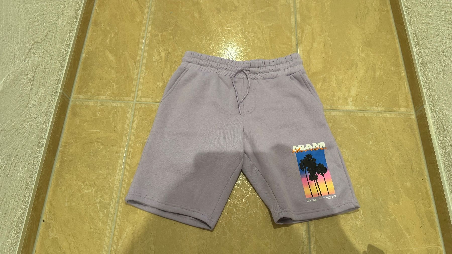 Pantaloni: FSBN neue coole Shorts, S-M – Nuovo (secondo la descrizione) da Klingnau venduto da Markus14 1