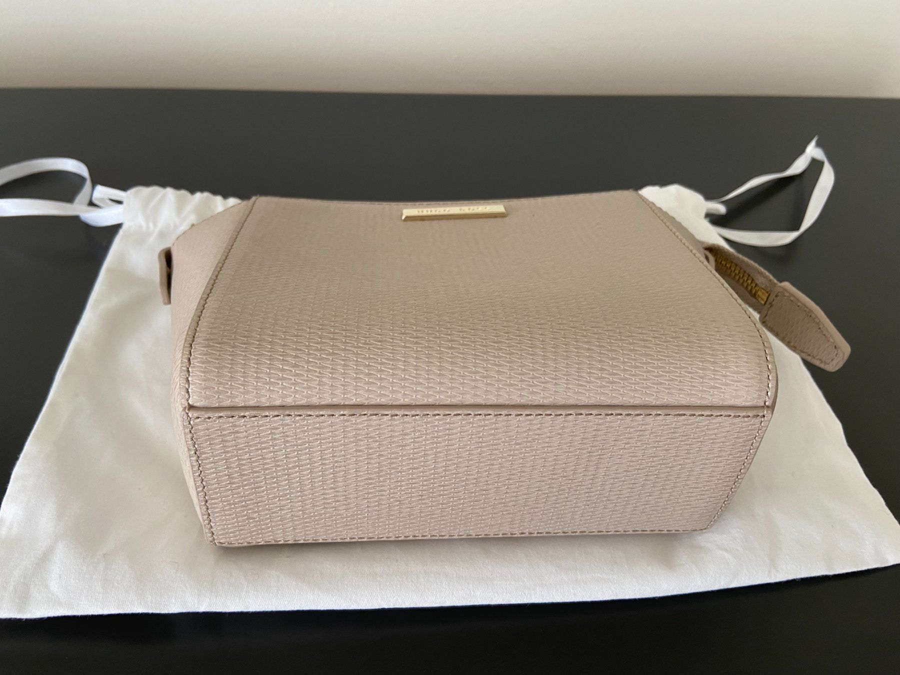 Hugo Boss Kosmetikkoffer: Hugo Boss Necessaire – Gebraucht aus Zürich von Maki8 3
