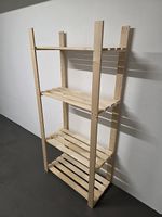 Holzregal