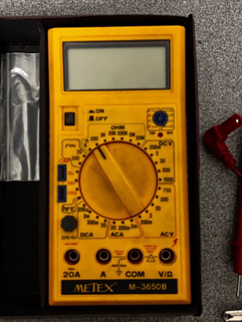 Messen: METEX Digital Multimeter M-3650-B ab 1.- – Gebraucht aus Unterägeri von  4