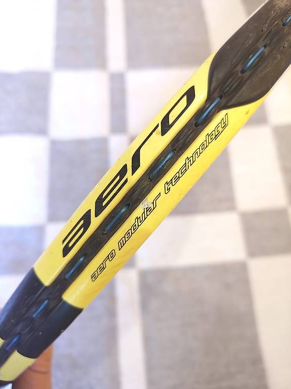 Babolat Schläger: Babolat Aero Pro Drive – Gebraucht aus Adliswil von tomek.p 4
