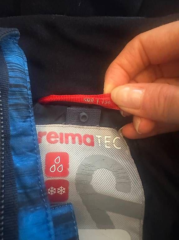 Reima Vestes & Manteaux: Reima Winterjacke 134 – D'occasion à Langnau i. E. par hul_kqv6 2