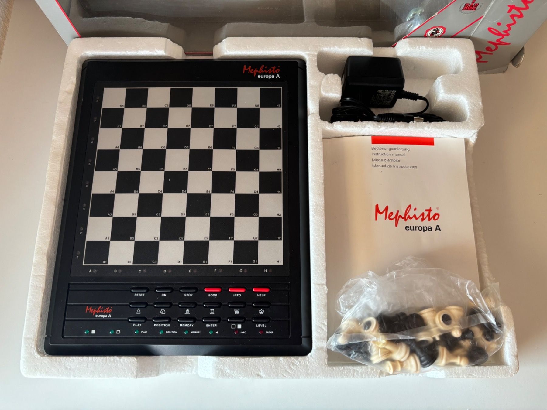 Spielautomaten: Mephisto Europa A Schachcomputer in Verpackung / OVP – Gebraucht aus Mollis von GamingCorner 1