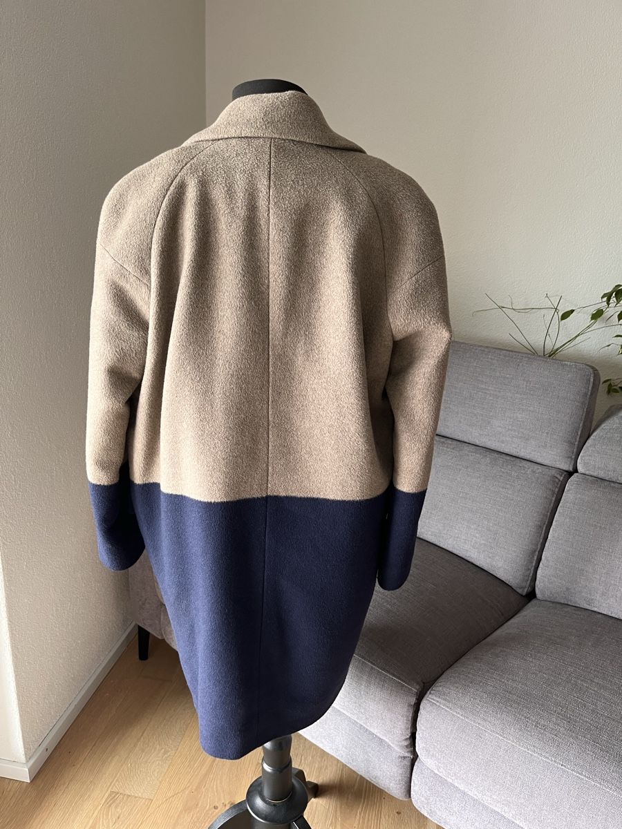 Benetton Manteaux: Mantel Benetton gr. 34 – D'occasion à Rüthi (Rheintal) par Yulia_T 2