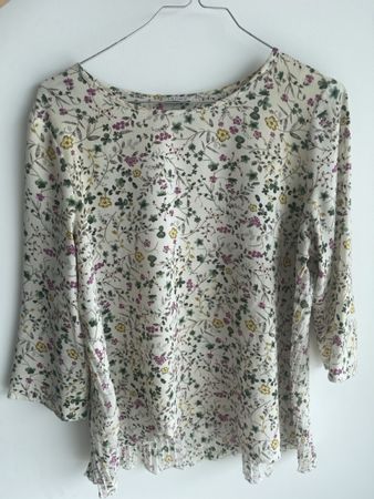 Liu-Jo Bluse, Gr. 38/40 Blumenmuster, helles beige