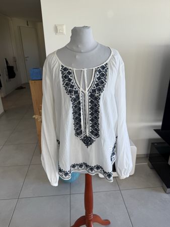Odd Molly Bluse weiss bestickt Grösse  2 guter Zustand