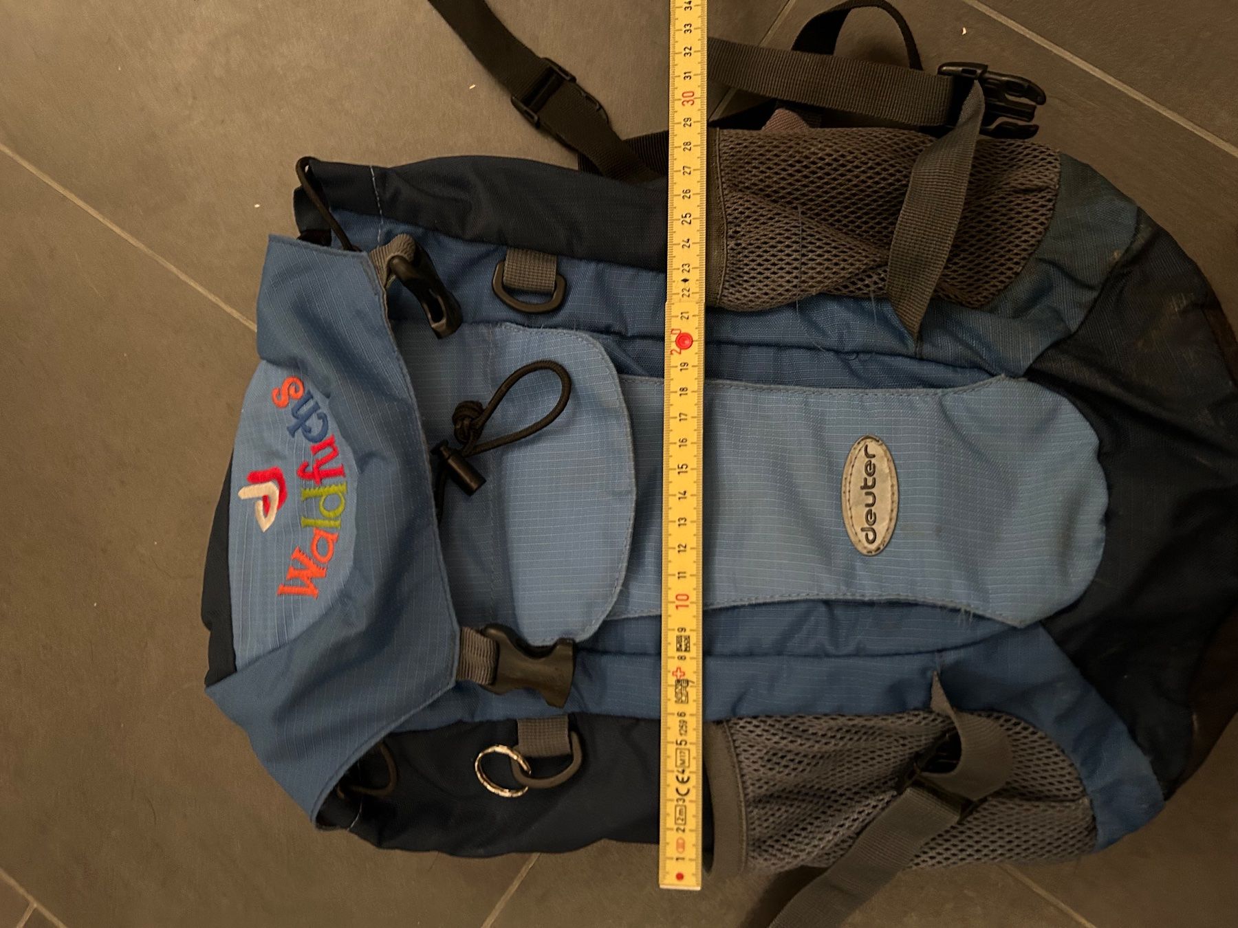 Sacs & sacs à dos: Deuter Wanderrucksack Waldfuchs Kinderrucksack blau – D'occasion à Unterstammheim par kenridge 3