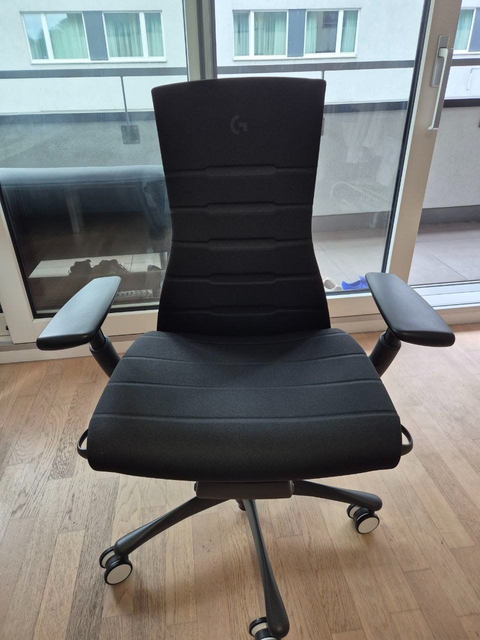 Herman Miller Sedie: Herman Miller x Logitech Embody Bürostuhl – Usato da Luzern venduto da livio11
