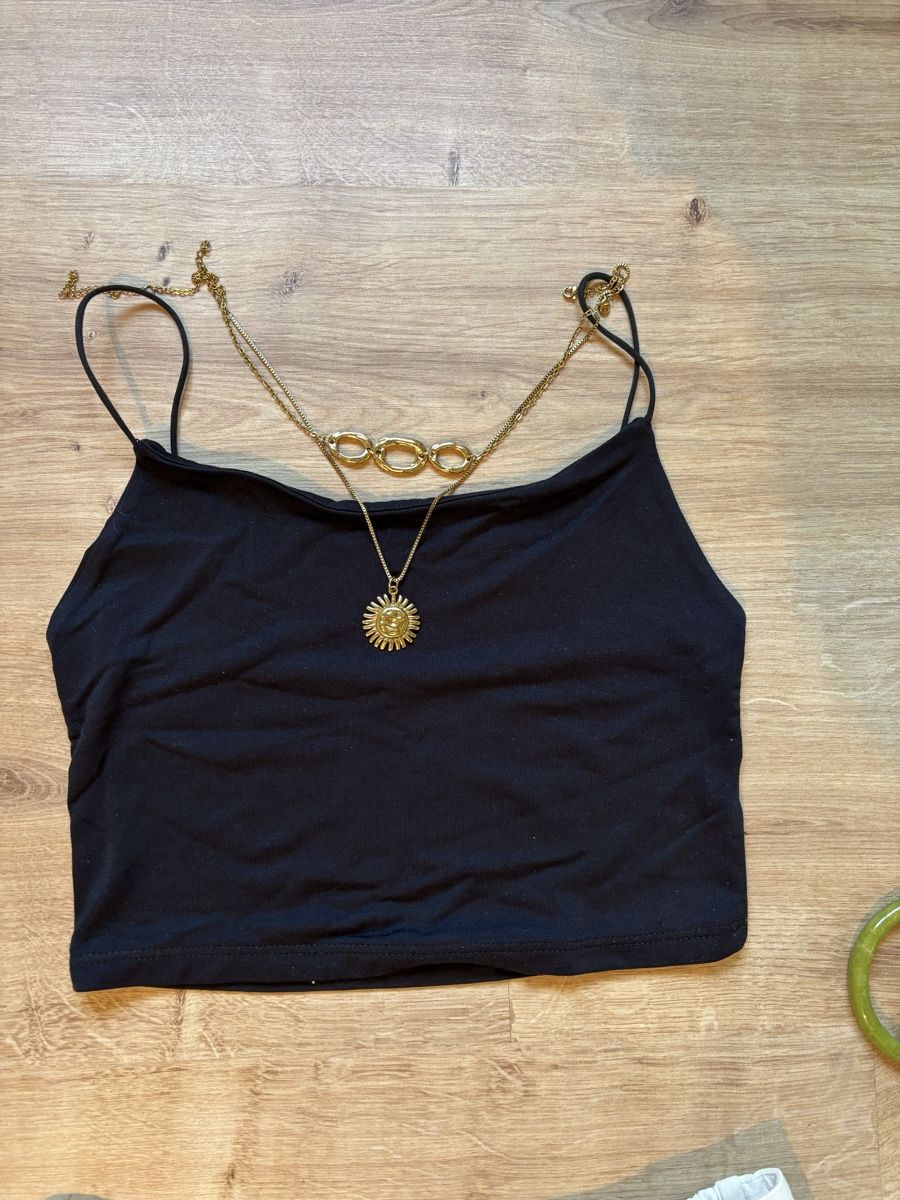 Top: top noir taille S – Usato da Tavannes venduto da callie.mcli 1