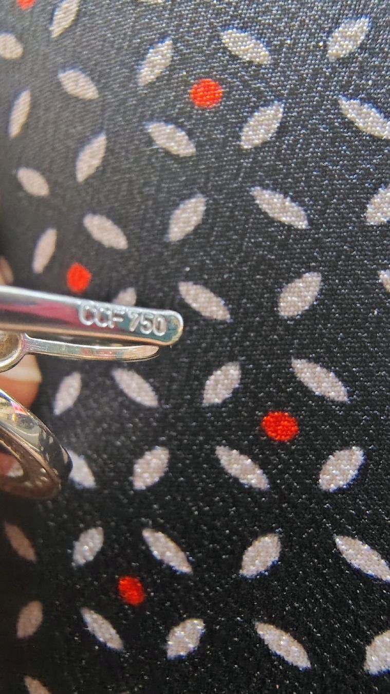 Boucles d'oreille: Boucle d'oreille or 750 – D'occasion à Puidoux par Sophia70 1