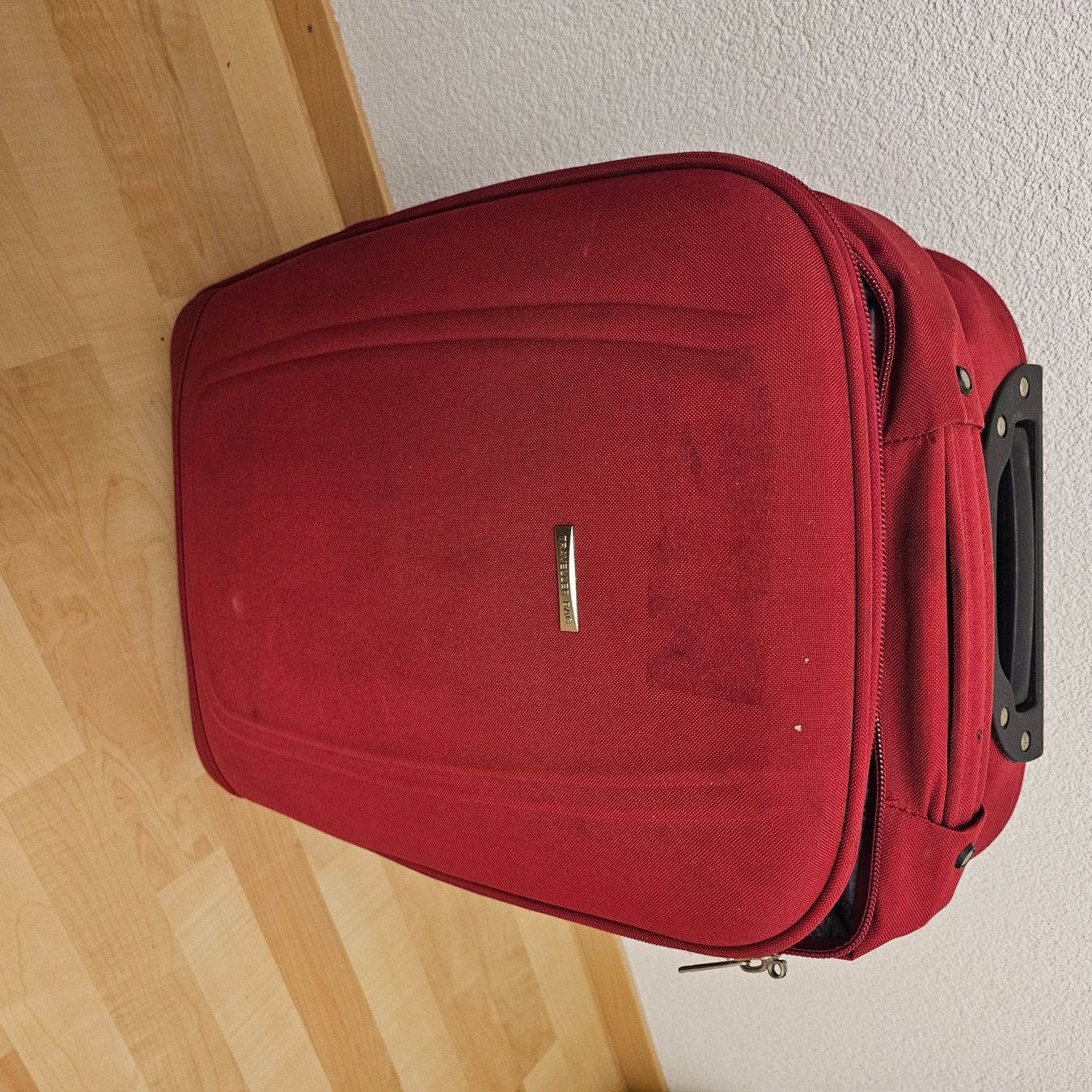 Valigie: groser koffer – Usato da wolfhalden venduto da 46464646