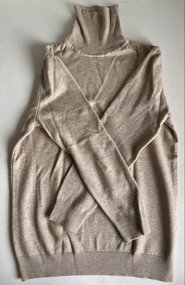 Maglioni & Felpe: Rollkragenpullover Kaschmir-Mix, Grösse M, Top Zustand! – Nuovo (secondo la descrizione) da Oberengstringen venduto da ale_g567