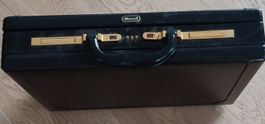 Vintage Attorney Attache Case - Classic & Secure!.