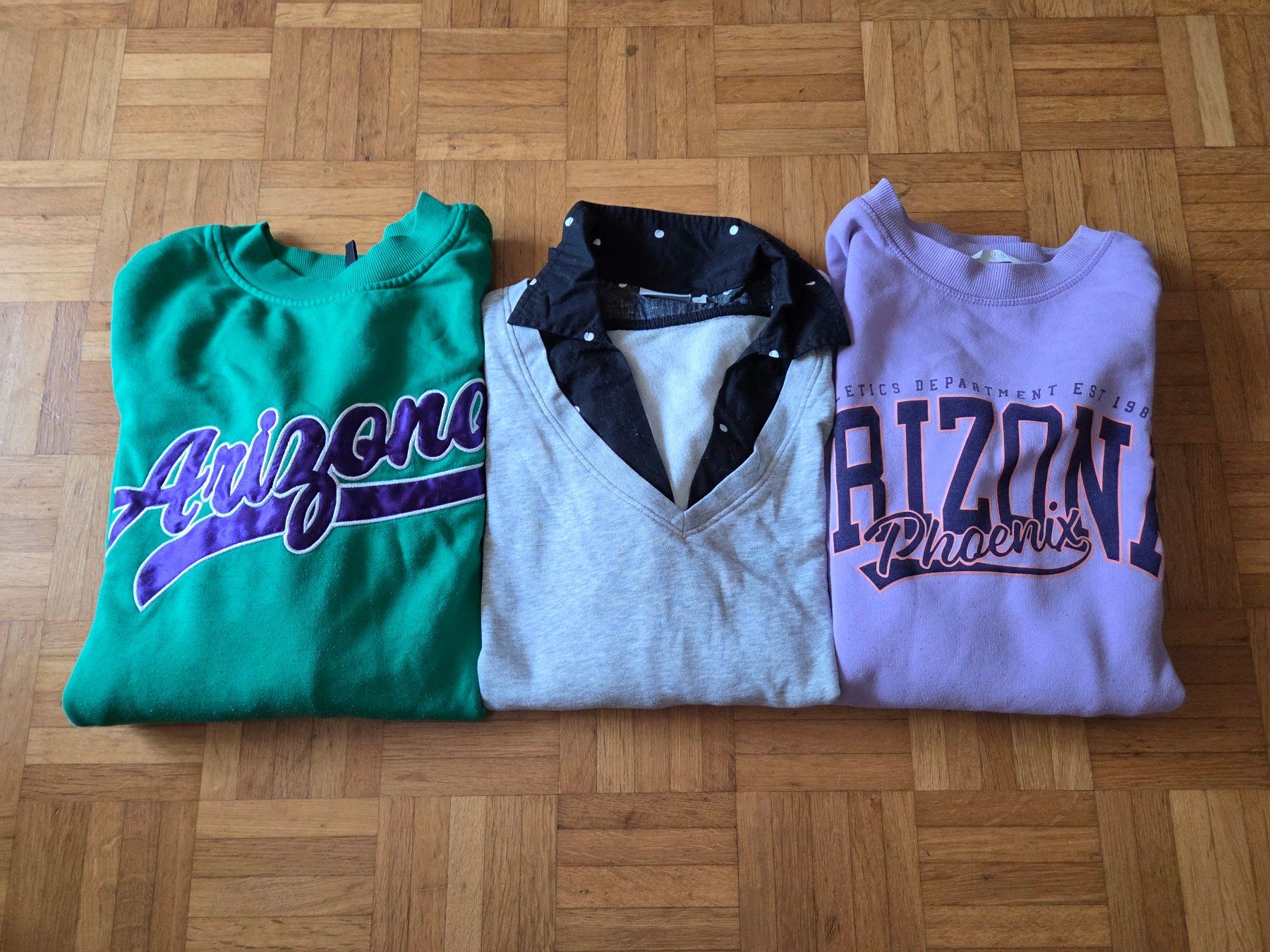 Pullover & Sweatshirts: 3 Pullover Oversized S – Gebraucht aus Basel von grandfamily