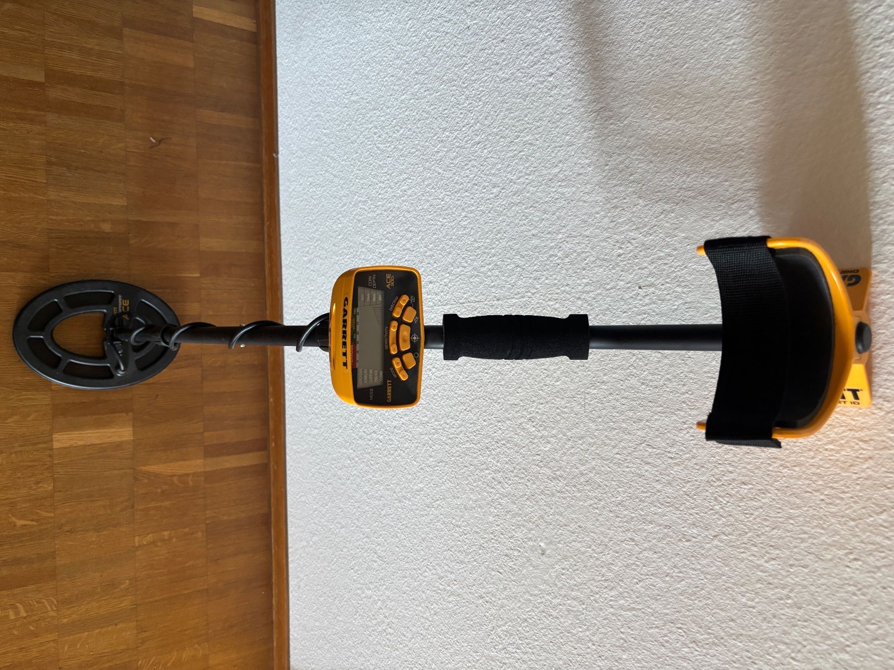 Garrett Alle Werkzeuge: Metalldetektor Garett ACE300i + Pinpointer Pro AT – Gebraucht aus Oberengstringen von georgefischer2007 1
