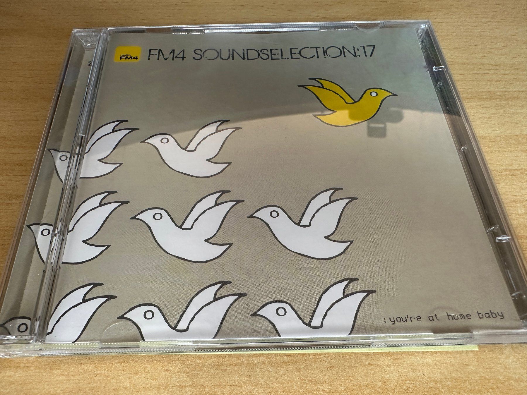 CD: Various – FM4 Soundselection: 17 - 2 CD – Usato da Rikon im Tösstal venduto da Alpenmutz