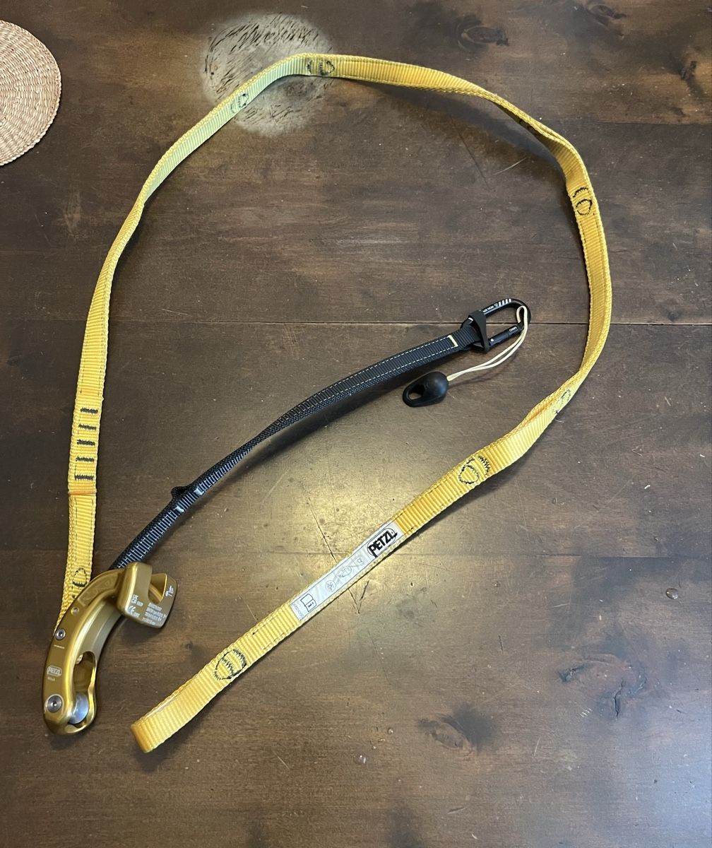 Attrezzatura da arrampicata: Petzl NAJA – Usato da Arogno venduto da mat_r8nt