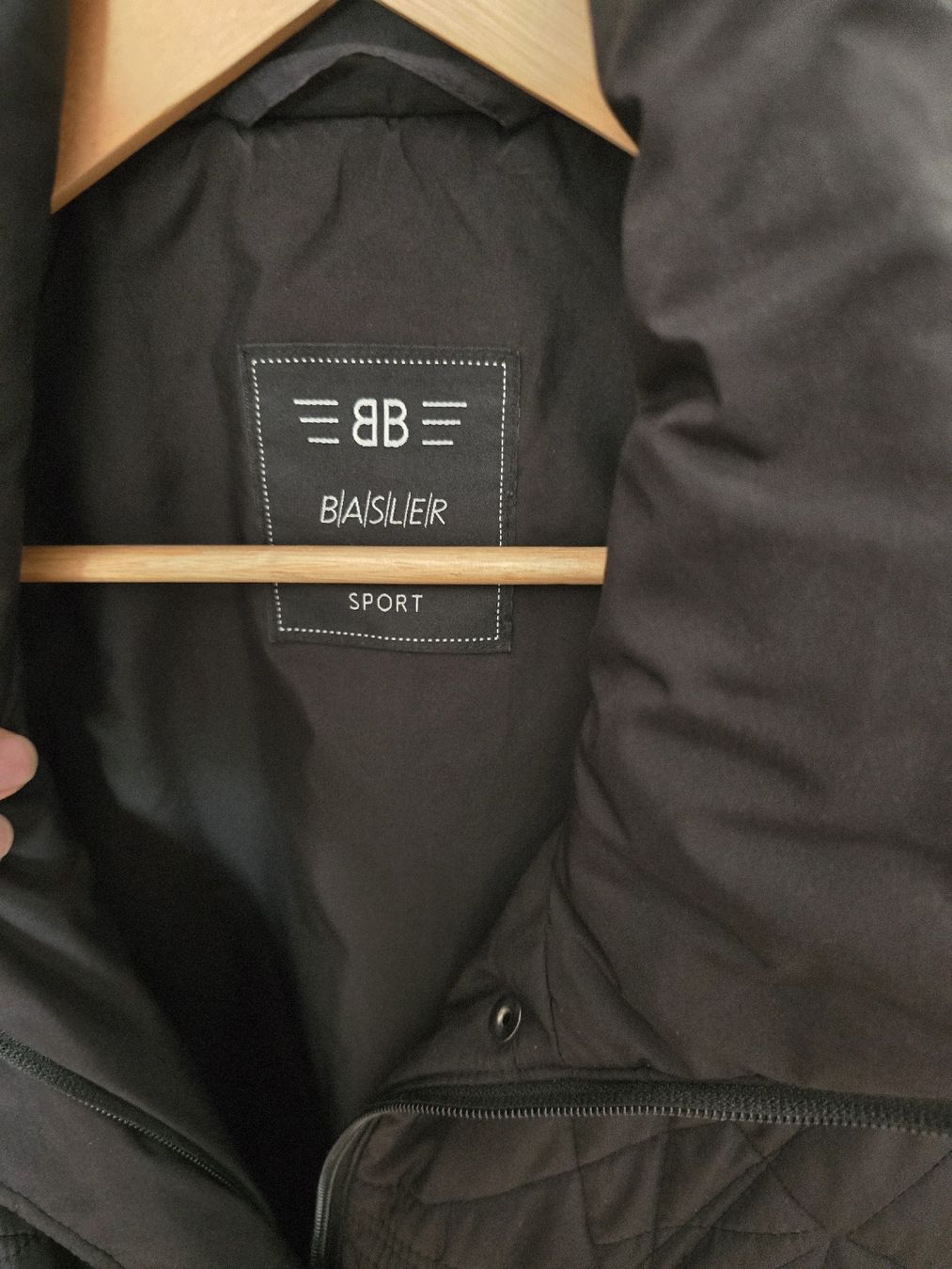 Basler Vestes: Basler Steppjacke, Grösse 44 – Neuf (Voir description) à Diesbach GL par Bonbaden 2