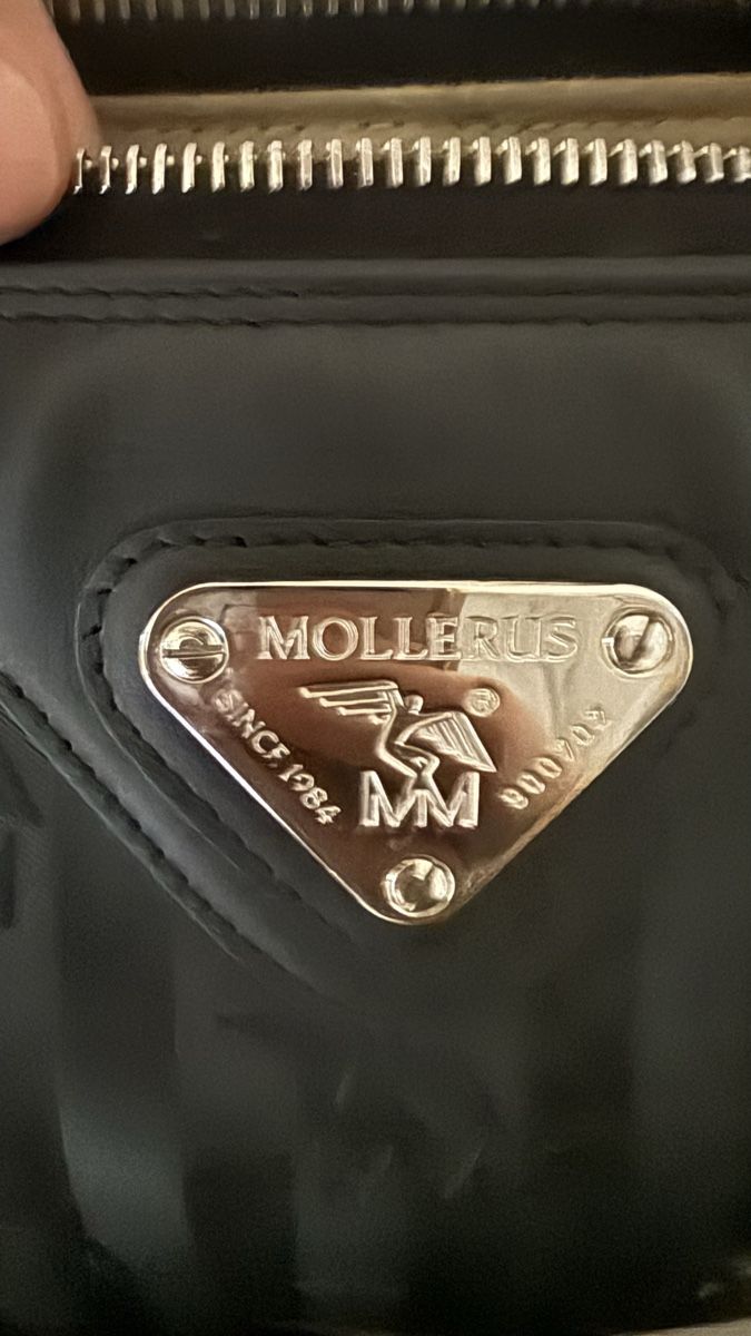 Maison Mollerus Taschen für Damen: MOLLERUS Umhängetasche "Flums" schwarz – Neu (gemäss Beschreibung) aus Basel von SibylleP 1