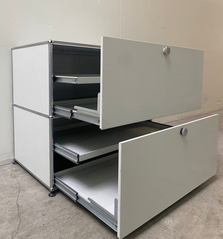 USM Scaffali: USM Haller Sideboard/Lieferung gratis – Usato da St. Gallen venduto da MSMoebelhandel 1