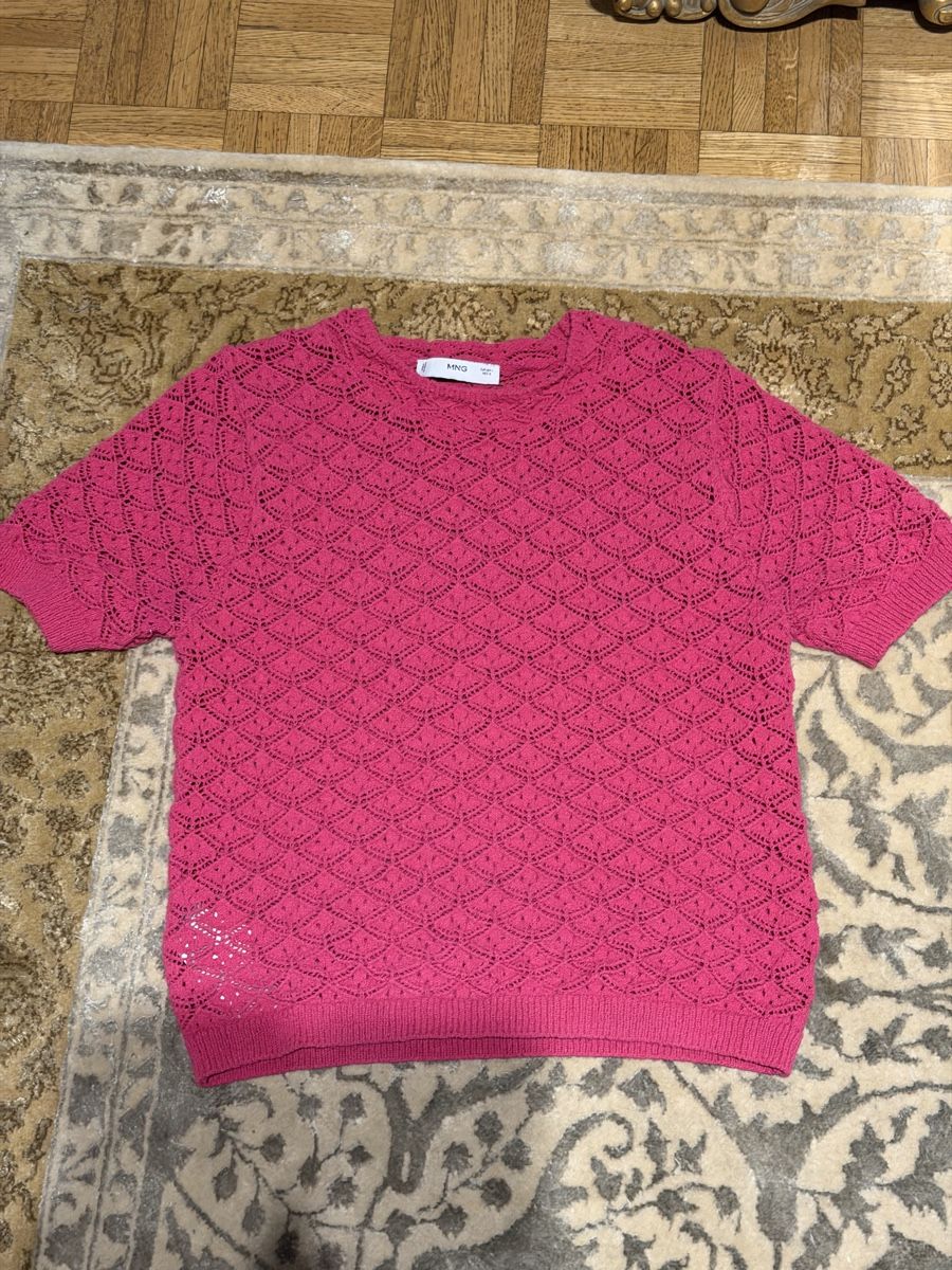 Mango T-shirt: T-shirt – Nuovo (secondo la descrizione) da Genève venduto da Cam_0210