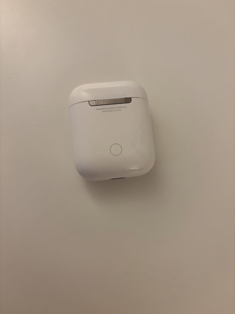 Apple Cuffie: Apple AirPods 1st Generation – Usato da Zürich venduto da jan_gf9s 4