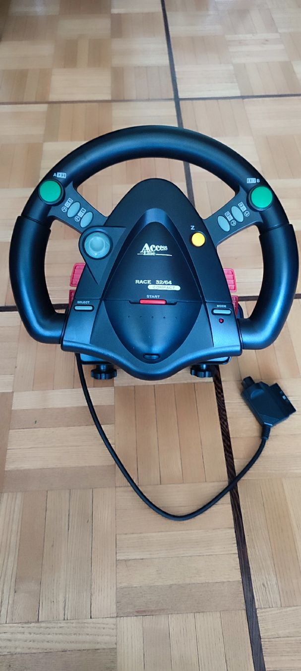 Controller: Guillemot Race 32/64 Compact Lenkrad gebraucht. – Usato da Biel/Bienne venduto da ruggi03